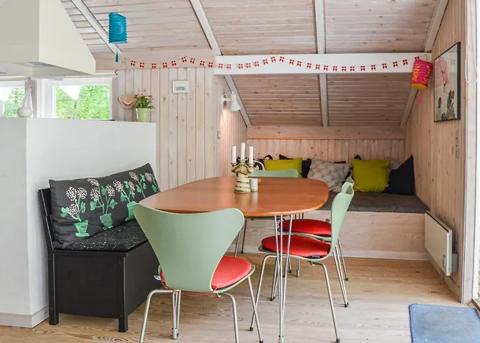 2 Bedroom Lovely In * Себю